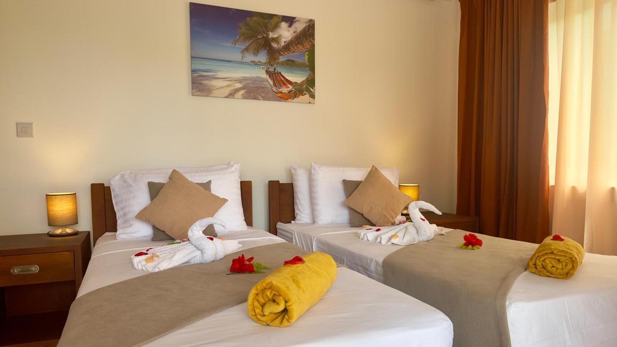 Апартаменты The Palm Seychelles Бель-Омбр Экстерьер фото