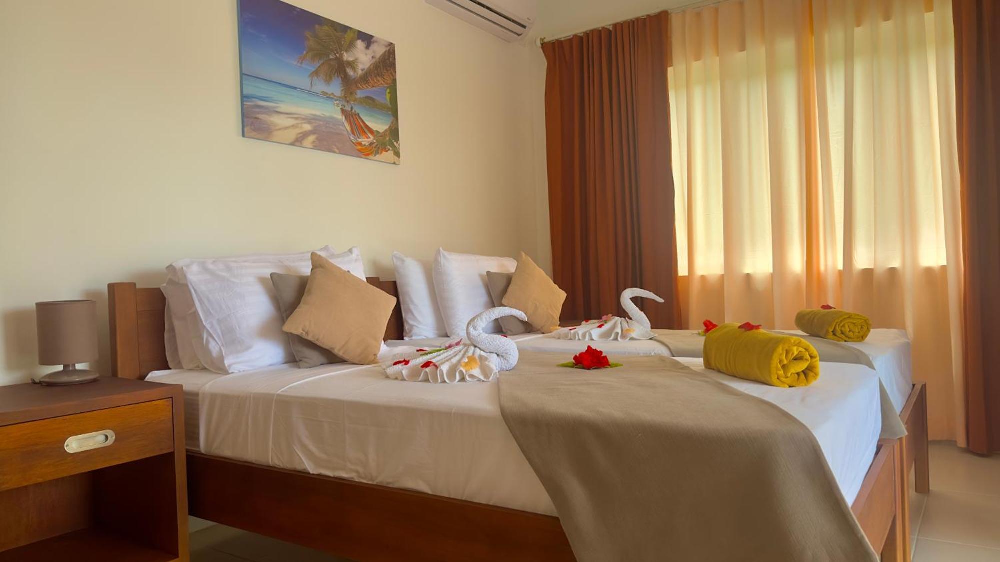 Апартаменты The Palm Seychelles Бель-Омбр Экстерьер фото