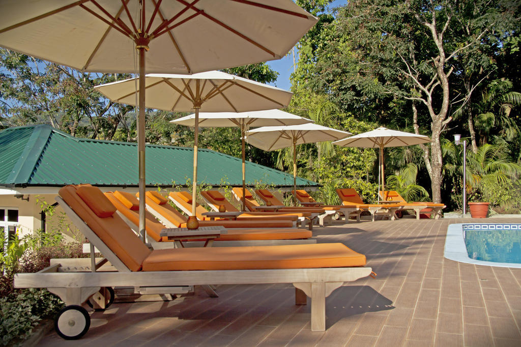 Апартаменты The Palm Seychelles Бель-Омбр Экстерьер фото