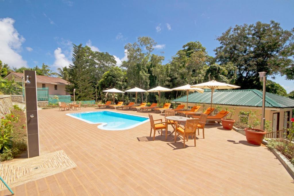 Апартаменты The Palm Seychelles Бель-Омбр Экстерьер фото